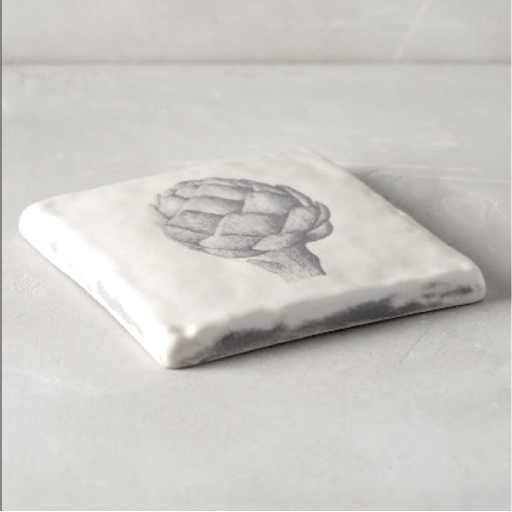 Anthropologie Earthenware Artichoke Trivet in Cream and Gray
